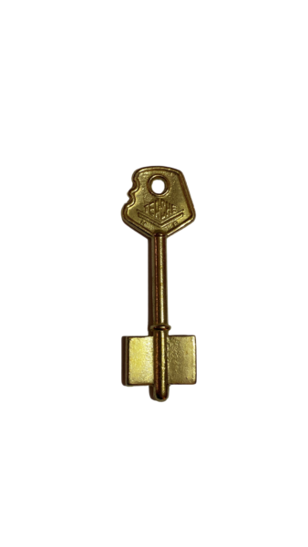 Th Grande llave con centro mecanizado.